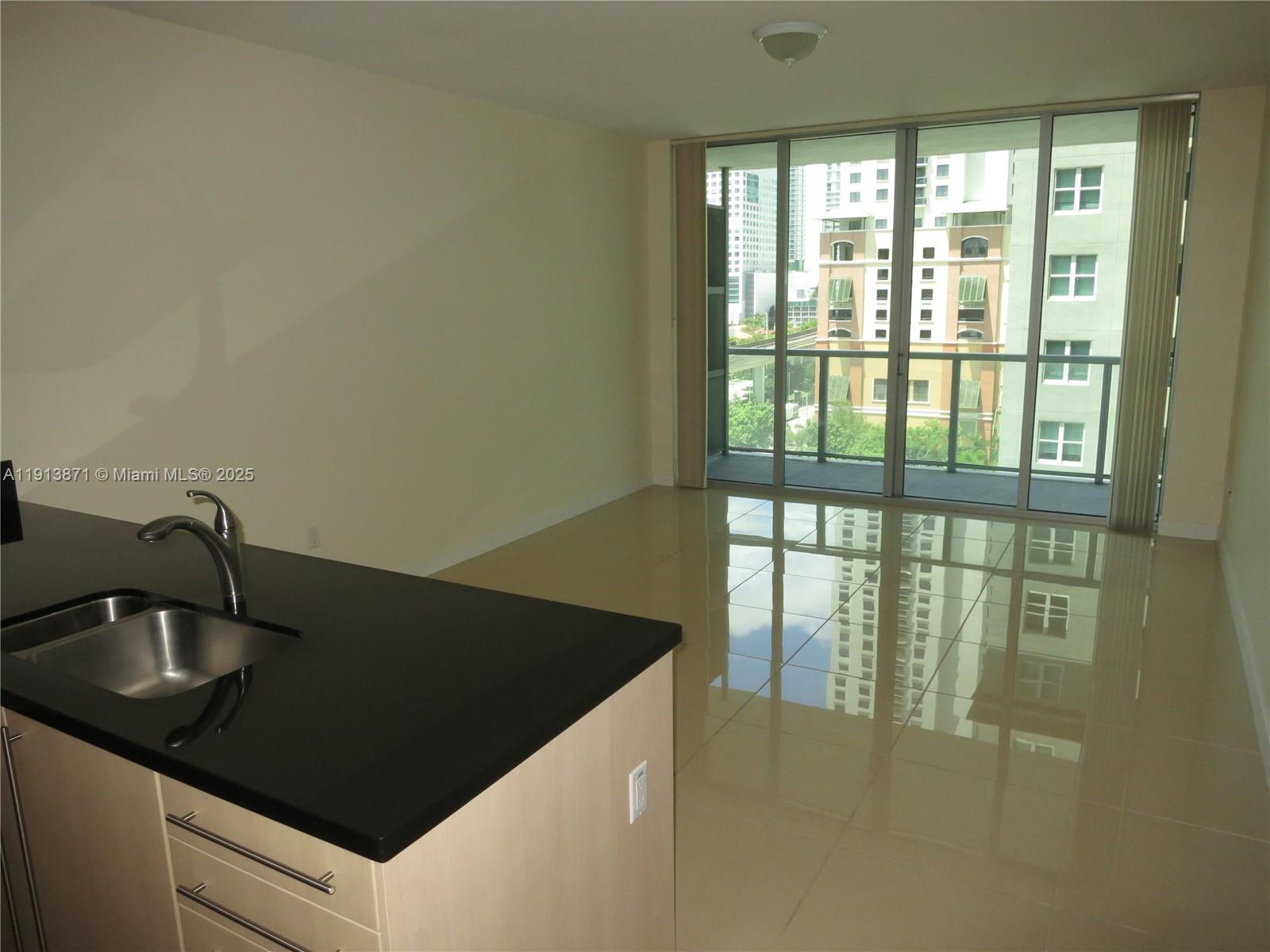 1111 SW 1 AV #1024-N, Miami FL 33130