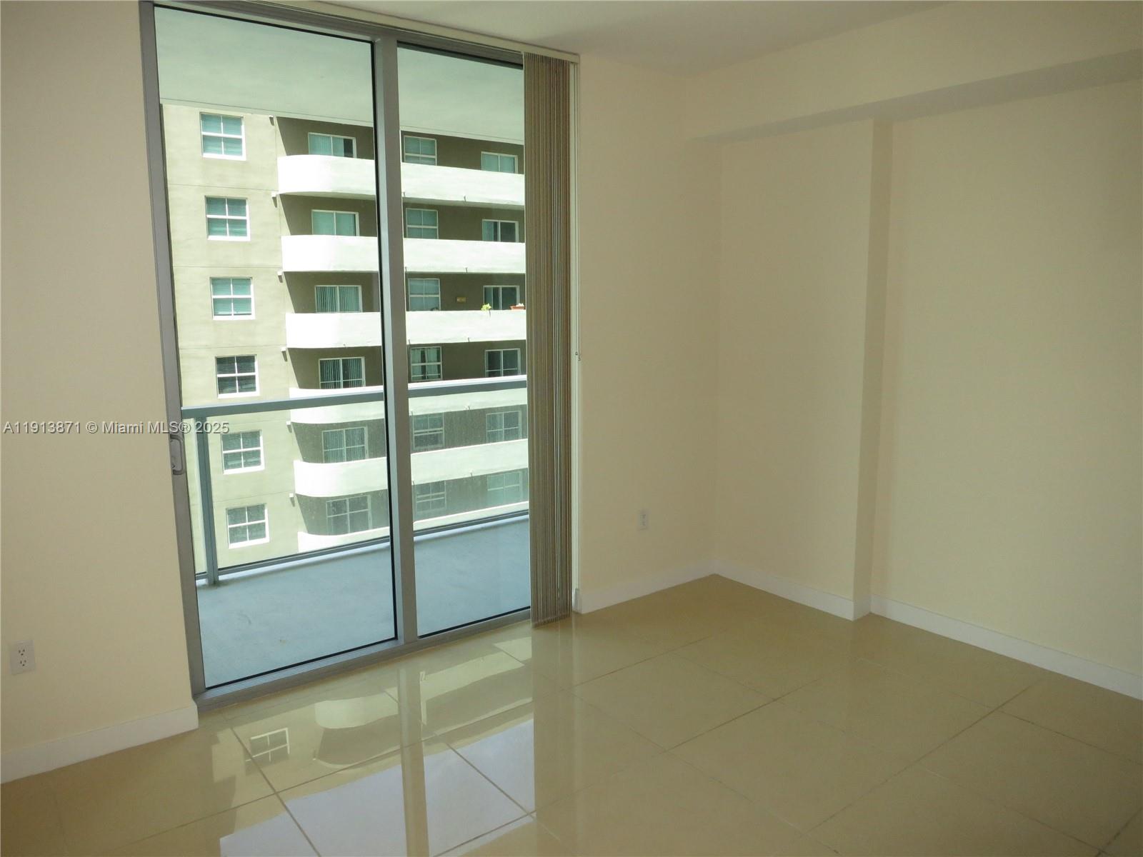 1111 SW 1 AV #1024-N, Miami FL 33130