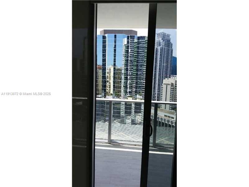 1300 Brickell Bay Dr #2400, Miami FL 33131