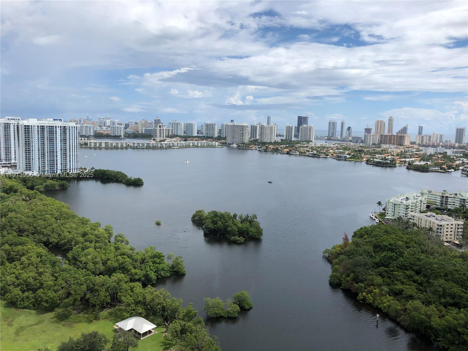 16385 Biscayne Blvd #3003, North Miami Beach FL 33160