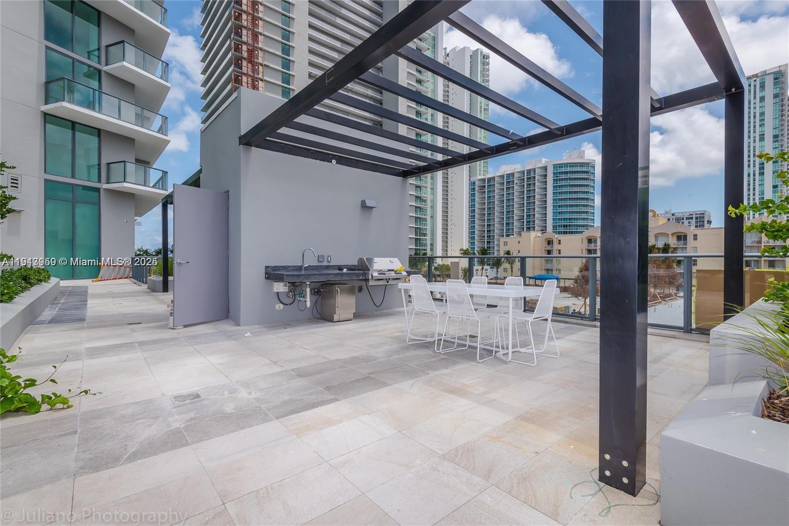 501 NE 31st St #3006, Miami FL 33137