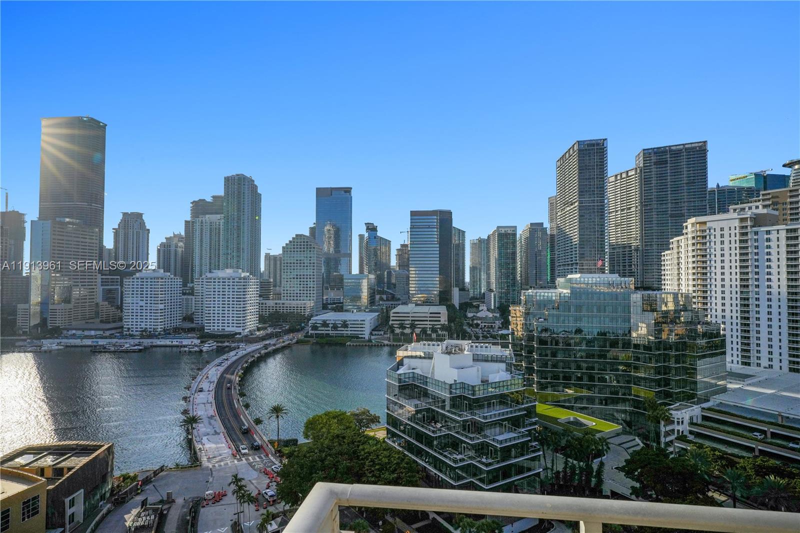 Miami FL 33131 - A11913961