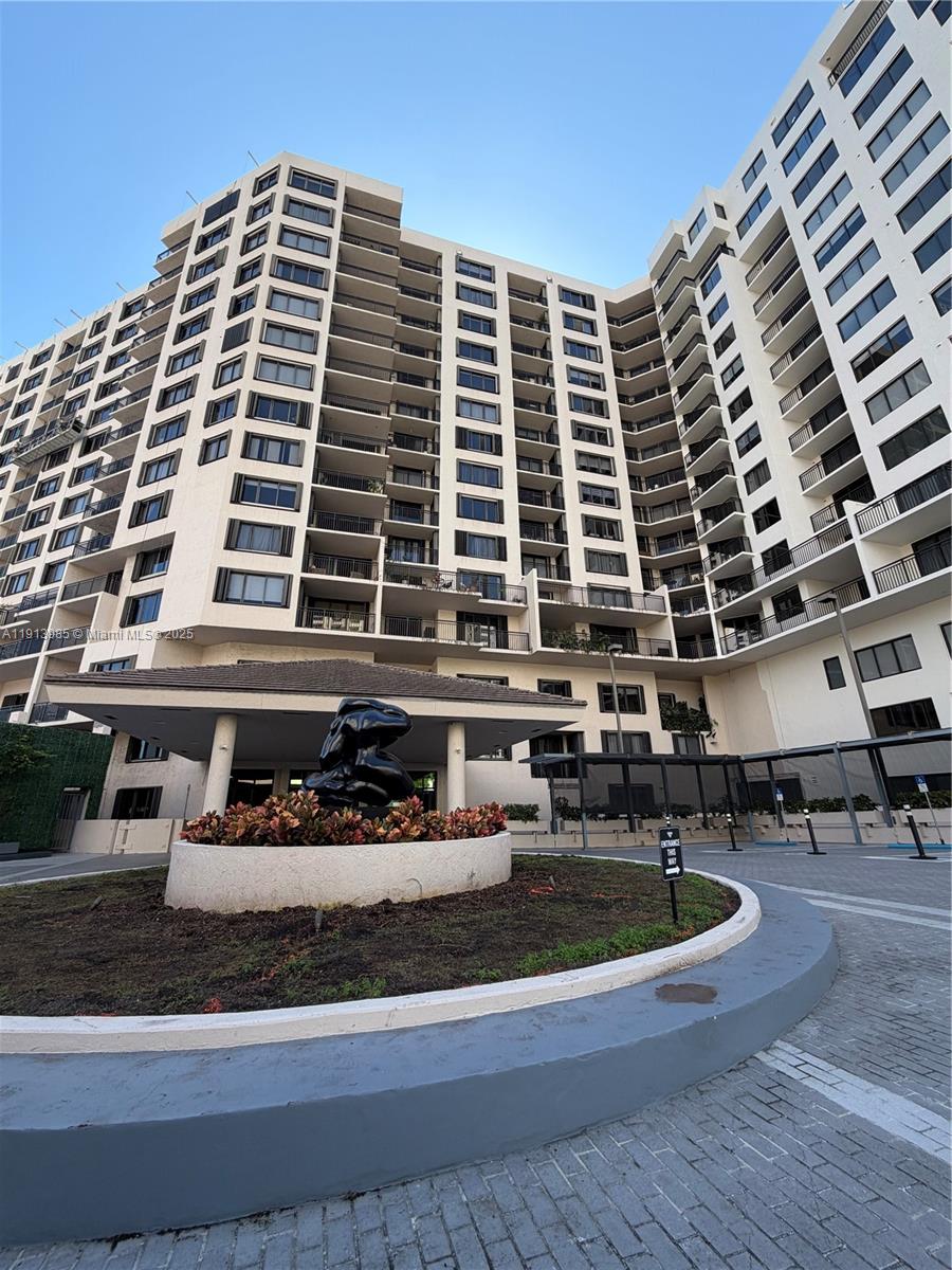 540 Brickell Key Dr #301, Miami FL 33131