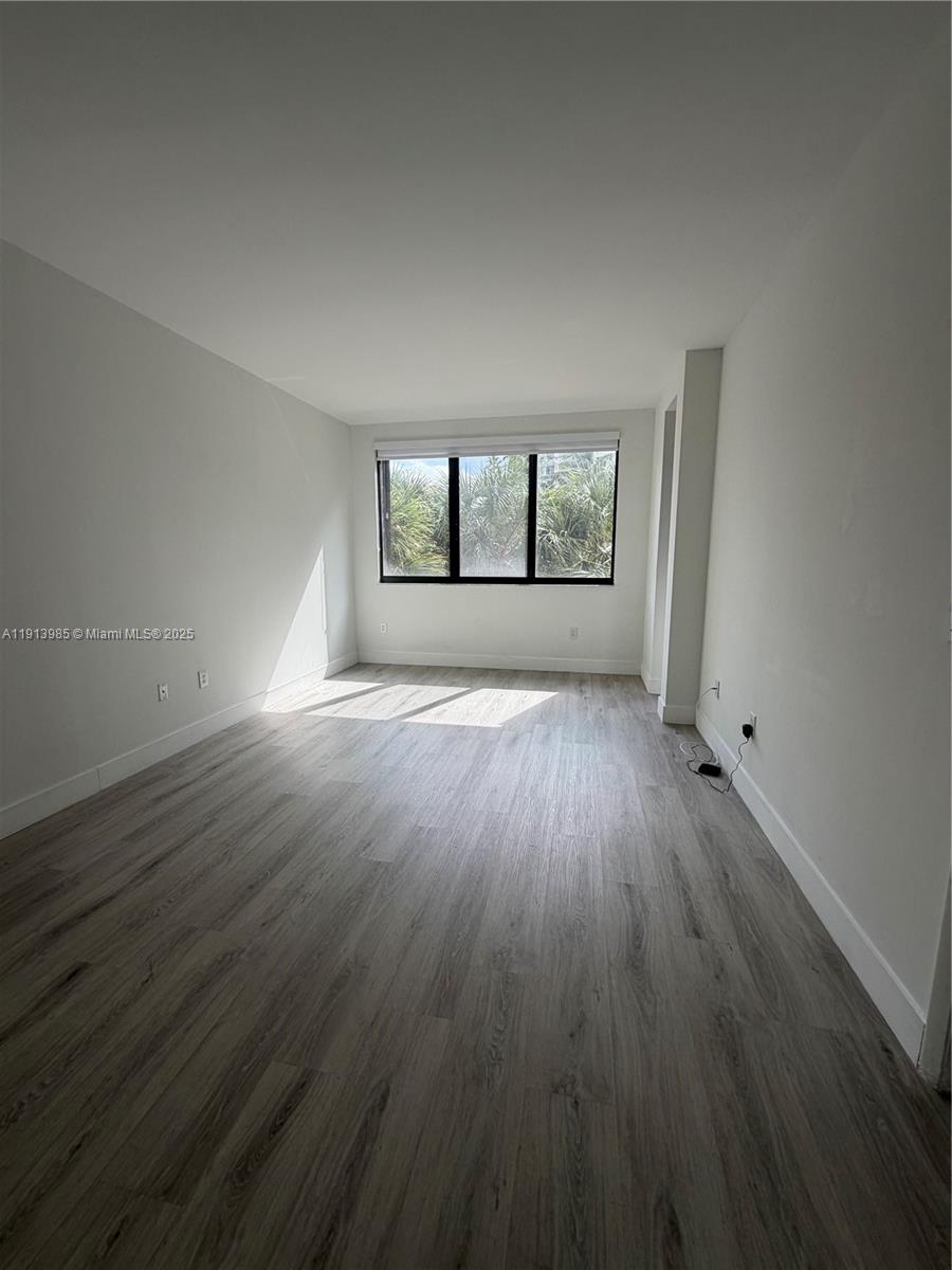 540 Brickell Key Dr #301, Miami FL 33131