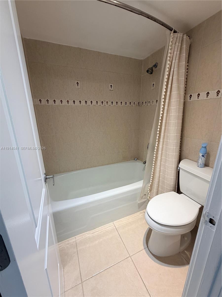 3701 N Country Club Dr #1901, Aventura FL 33180
