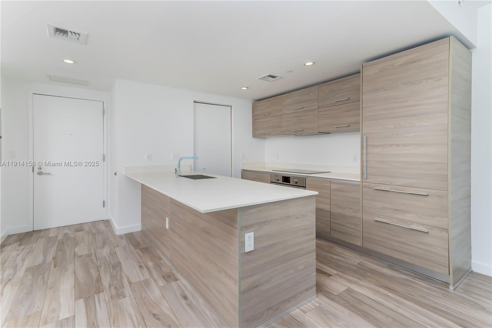 1300 S Miami Ave #2604, Miami FL 33130