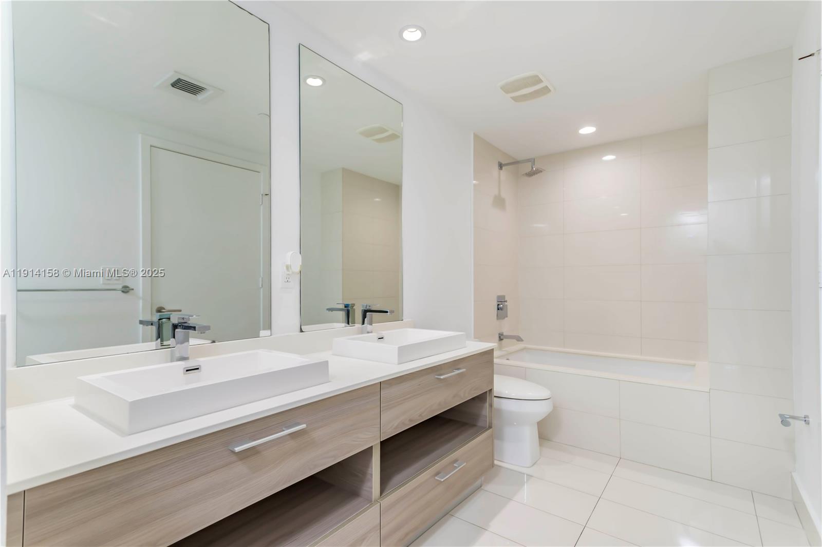 1300 S Miami Ave #2604, Miami FL 33130