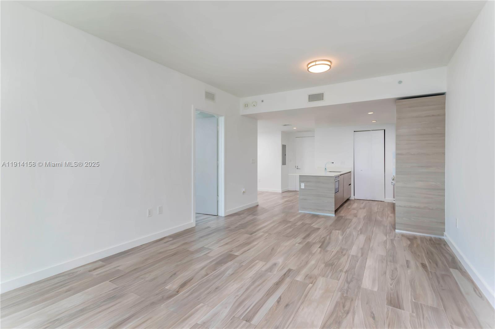 1300 S Miami Ave #2604, Miami FL 33130