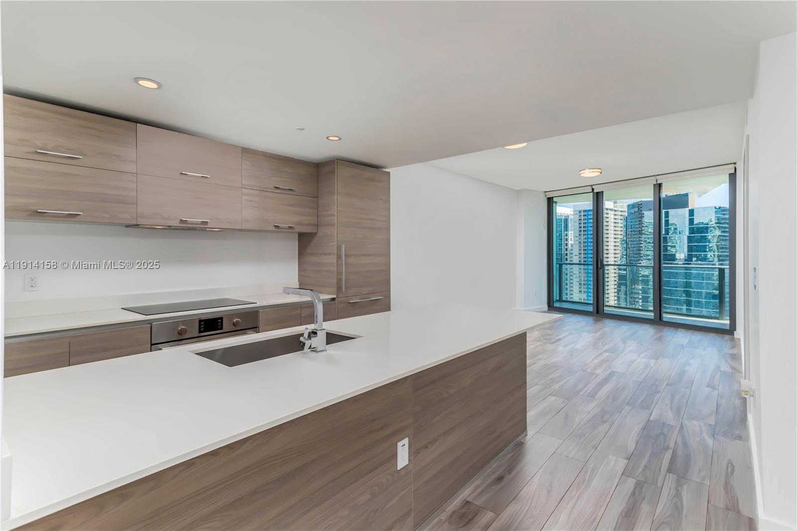 1300 S Miami Ave #2604, Miami FL 33130