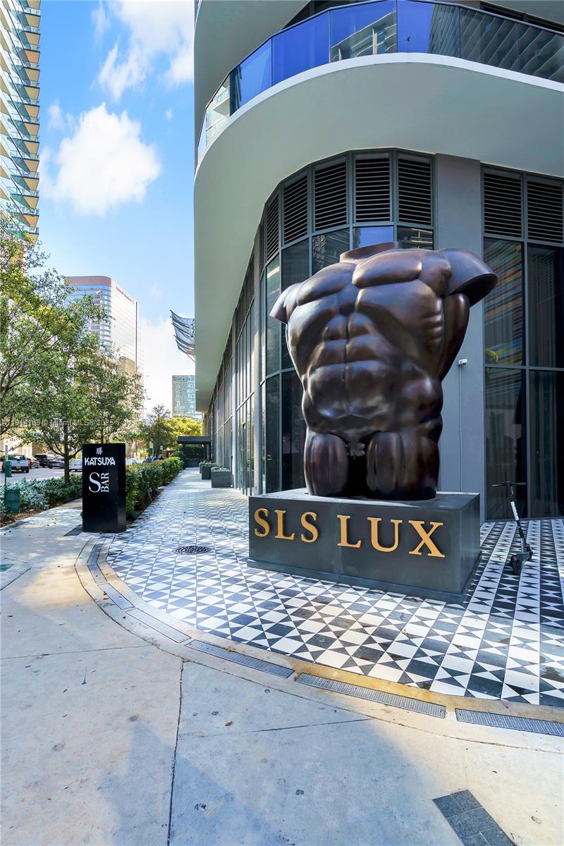 801 S Miami Ave #808, Miami FL 33130