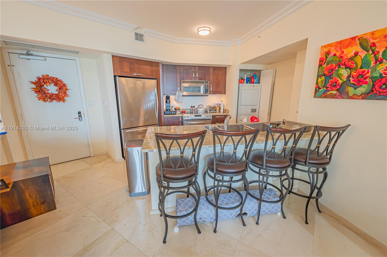 19900 E Country Club Dr #1214, Aventura FL 33180
