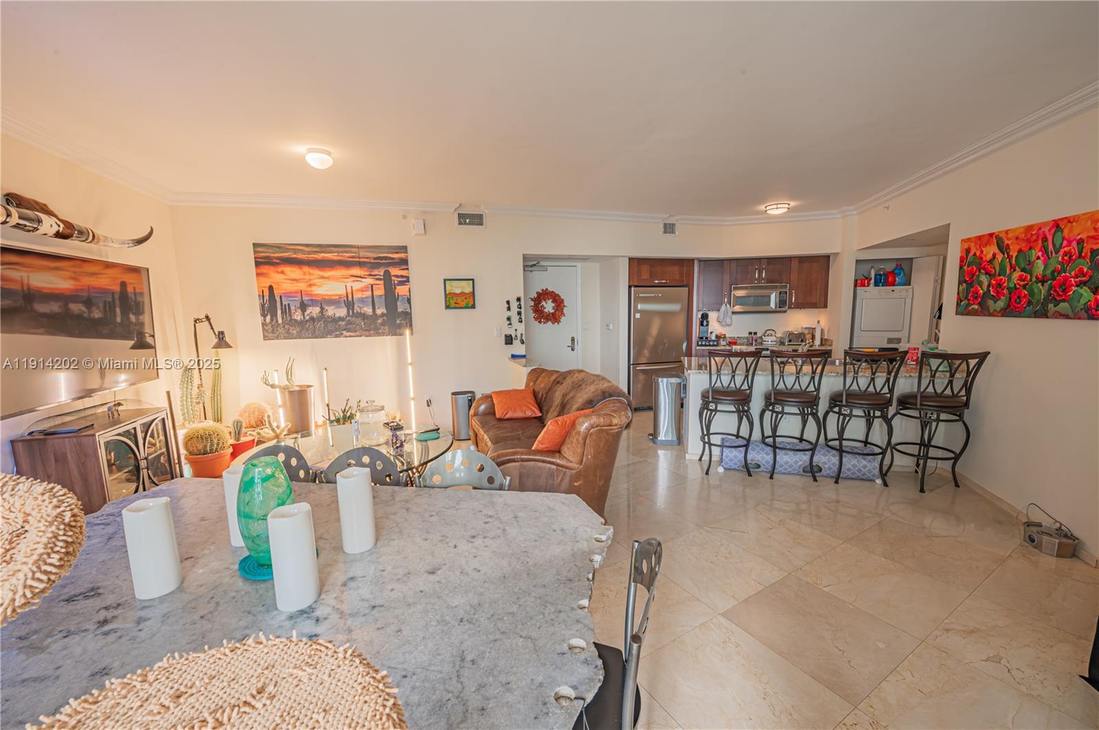 19900 E Country Club Dr #1214, Aventura FL 33180