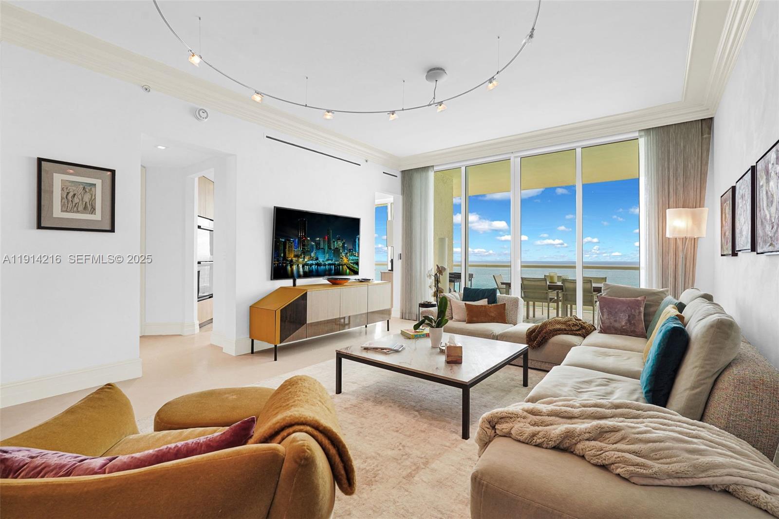 16047 Collins Ave #2102, Sunny Isles Beach FL 33160