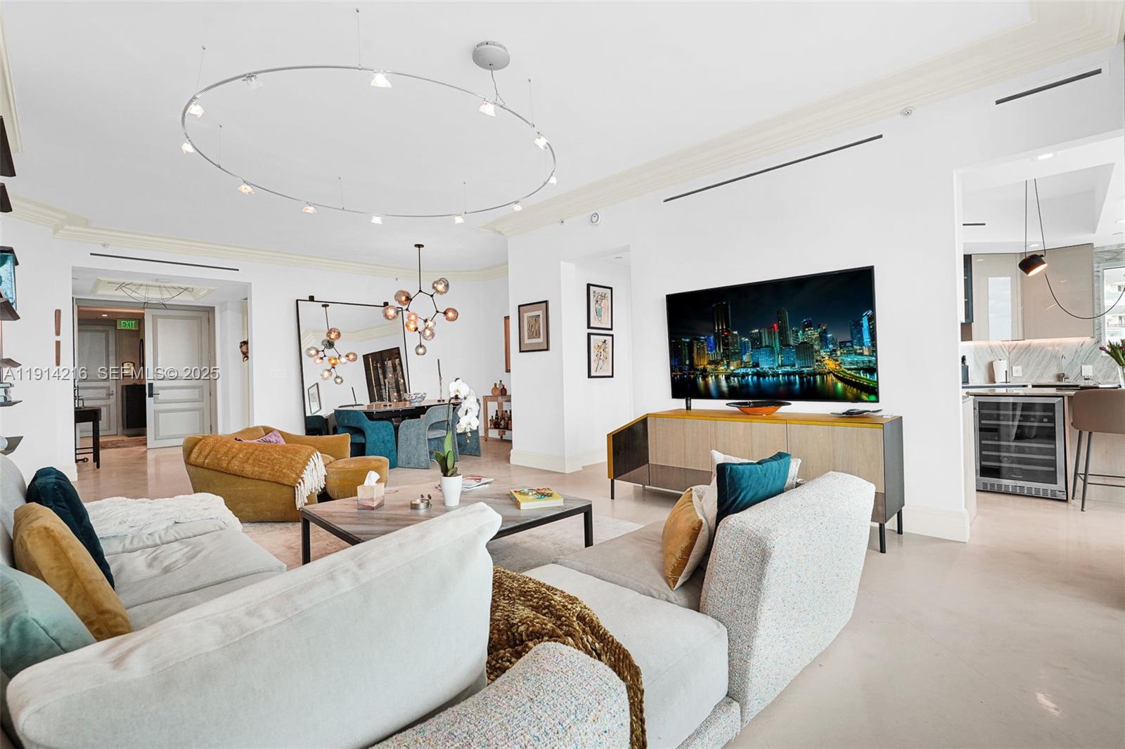 16047 Collins Ave #2102, Sunny Isles Beach FL 33160