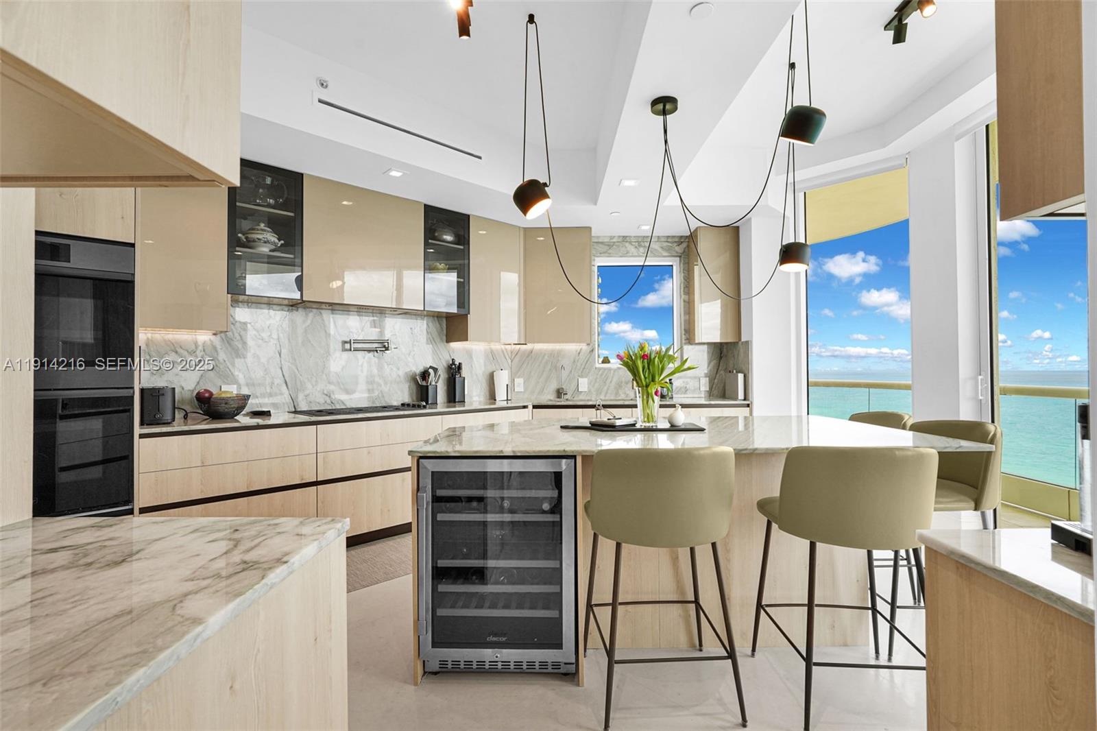 16047 Collins Ave #2102, Sunny Isles Beach FL 33160
