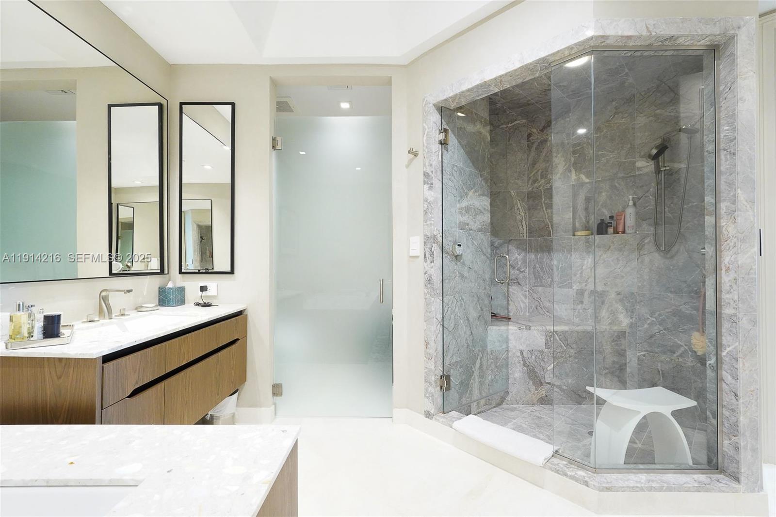 16047 Collins Ave #2102, Sunny Isles Beach FL 33160