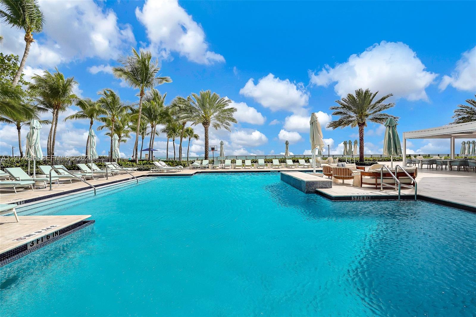 16047 Collins Ave #2102, Sunny Isles Beach FL 33160
