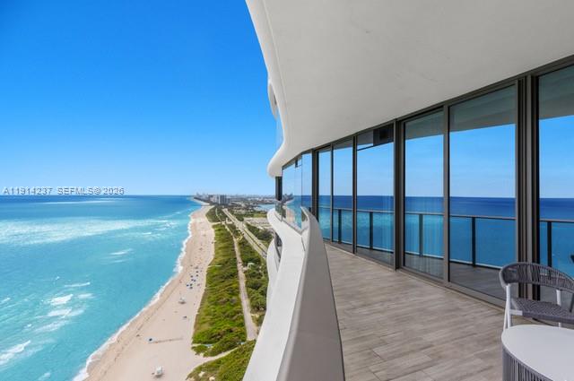 15701 Collins Ave #3203, Sunny Isles Beach FL 33160