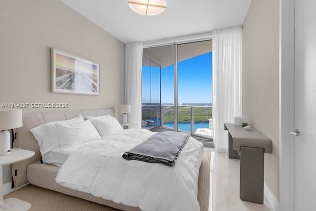 15701 Collins Ave #3203, Sunny Isles Beach FL 33160
