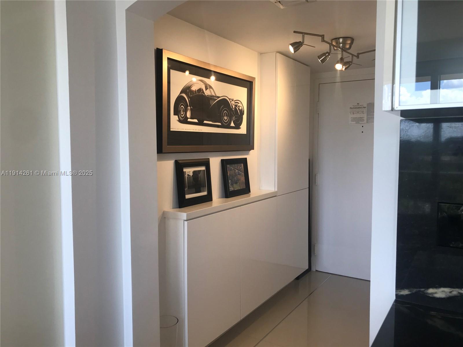2951 S Bayshore Dr #904, Miami FL 33133