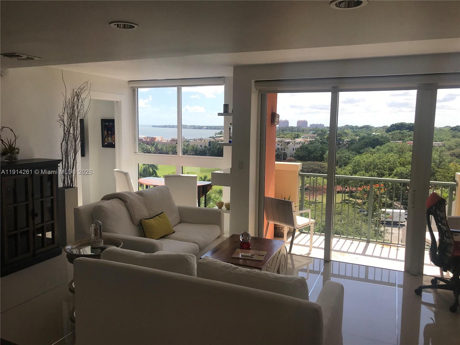 2951 S Bayshore Dr #904, Miami FL 33133