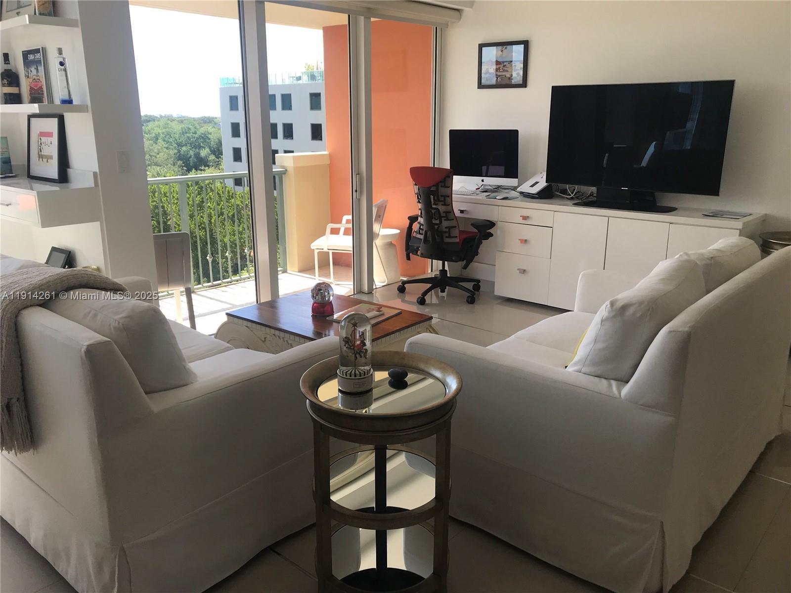 2951 S Bayshore Dr #904, Miami FL 33133