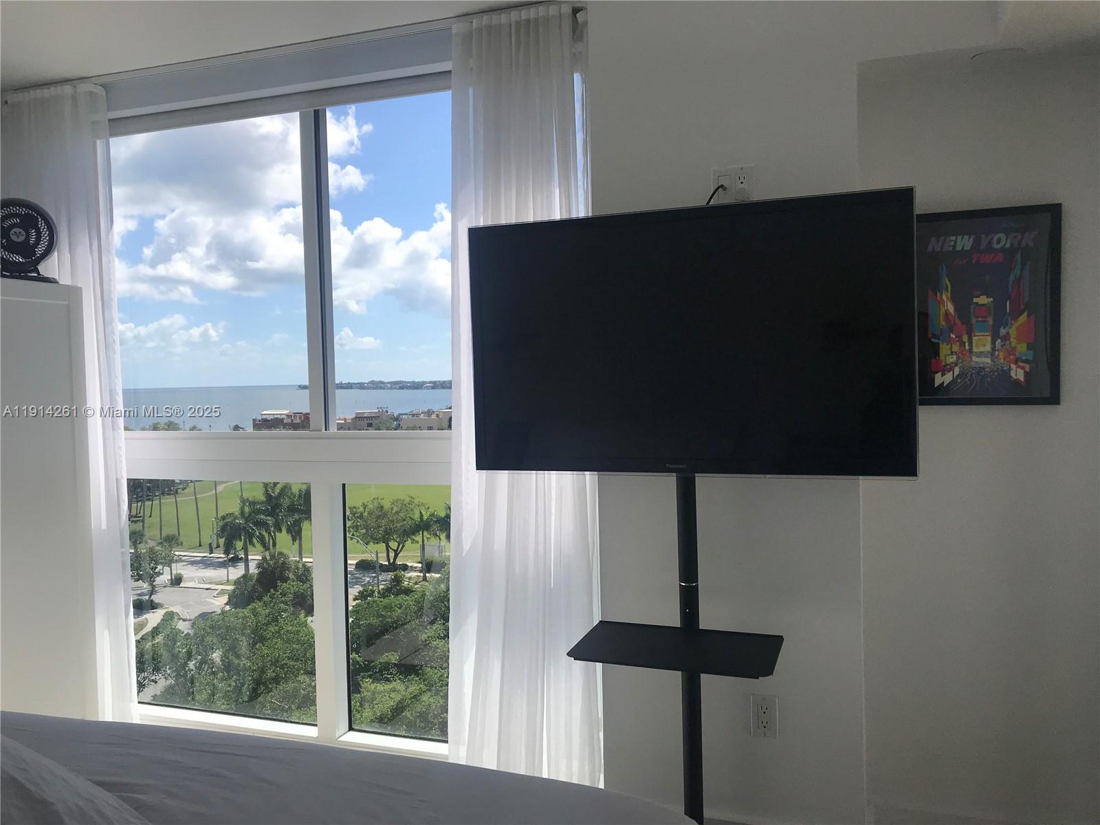 2951 S Bayshore Dr #904, Miami FL 33133