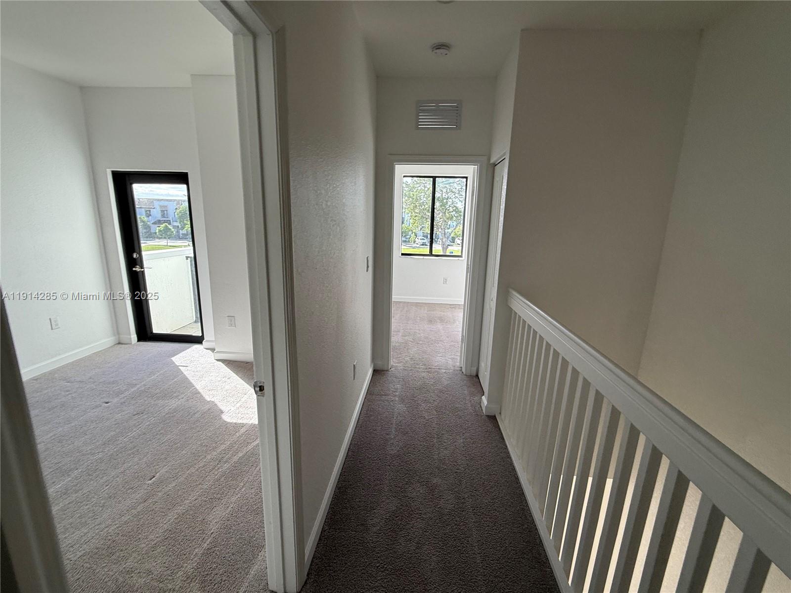 685 NE 208th Ter #685, Miami FL 33179