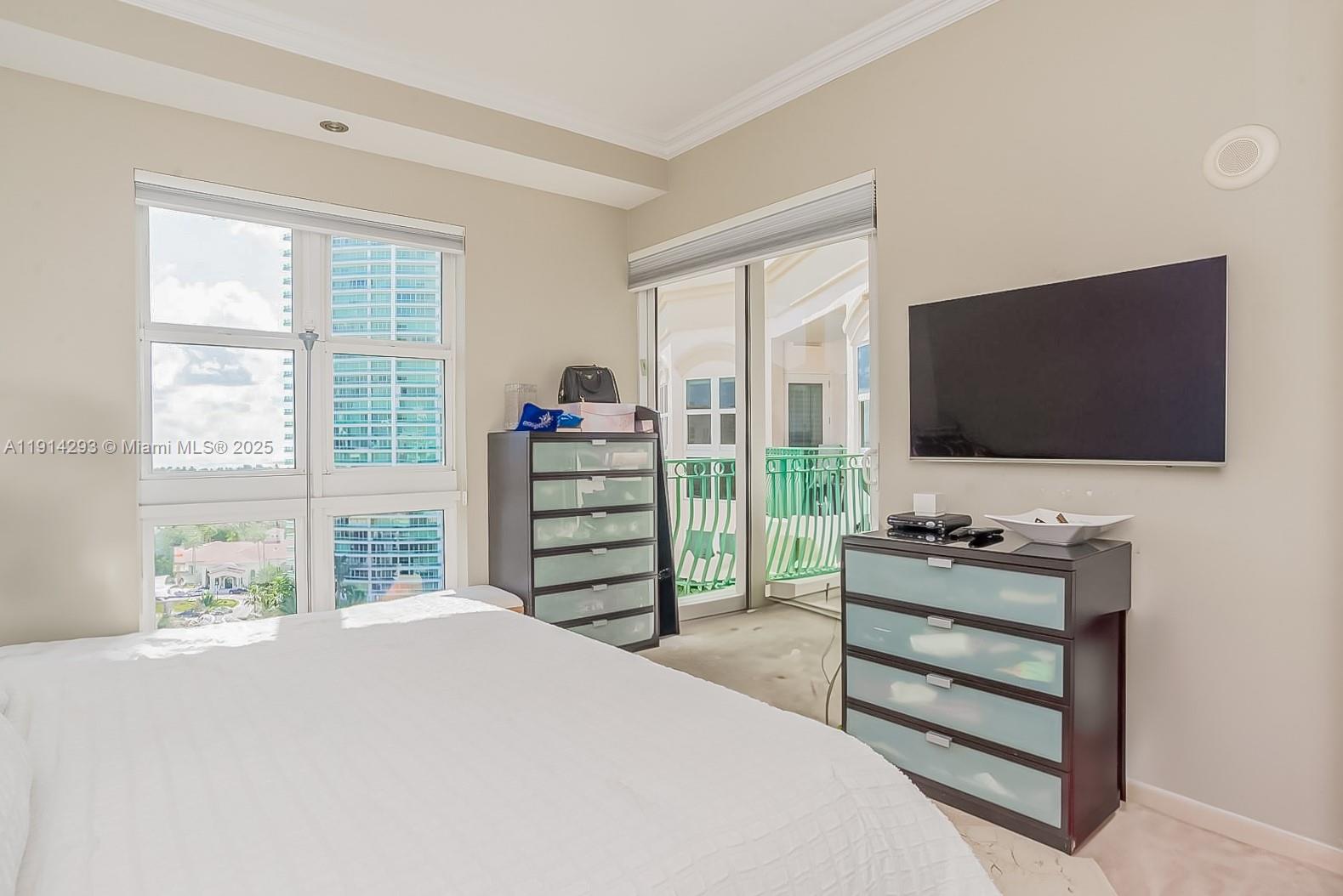 19900 E Country Club Dr #TS14, Aventura FL 33180