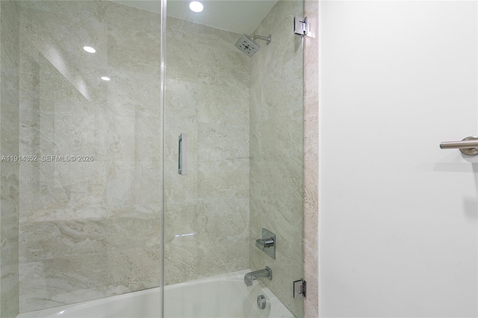 488 NE 18th St #4309, Miami FL 33132