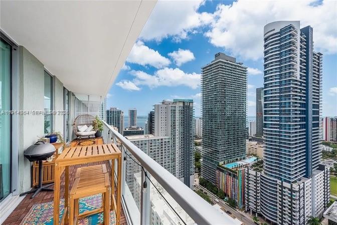 79 SW 12th St #3601-S, Miami FL 33130