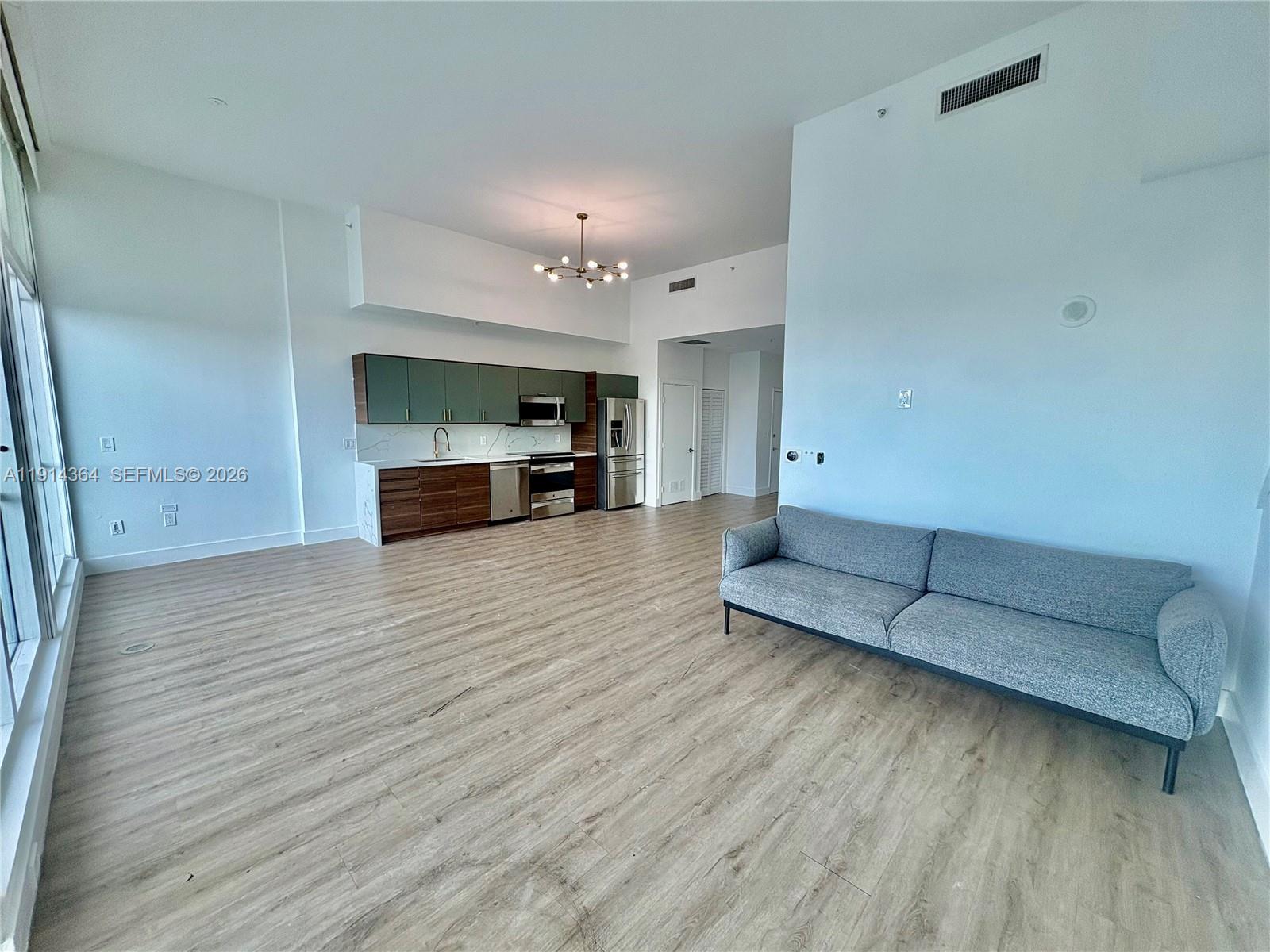 1800 N Bayshore Dr #306, Miami FL 33132