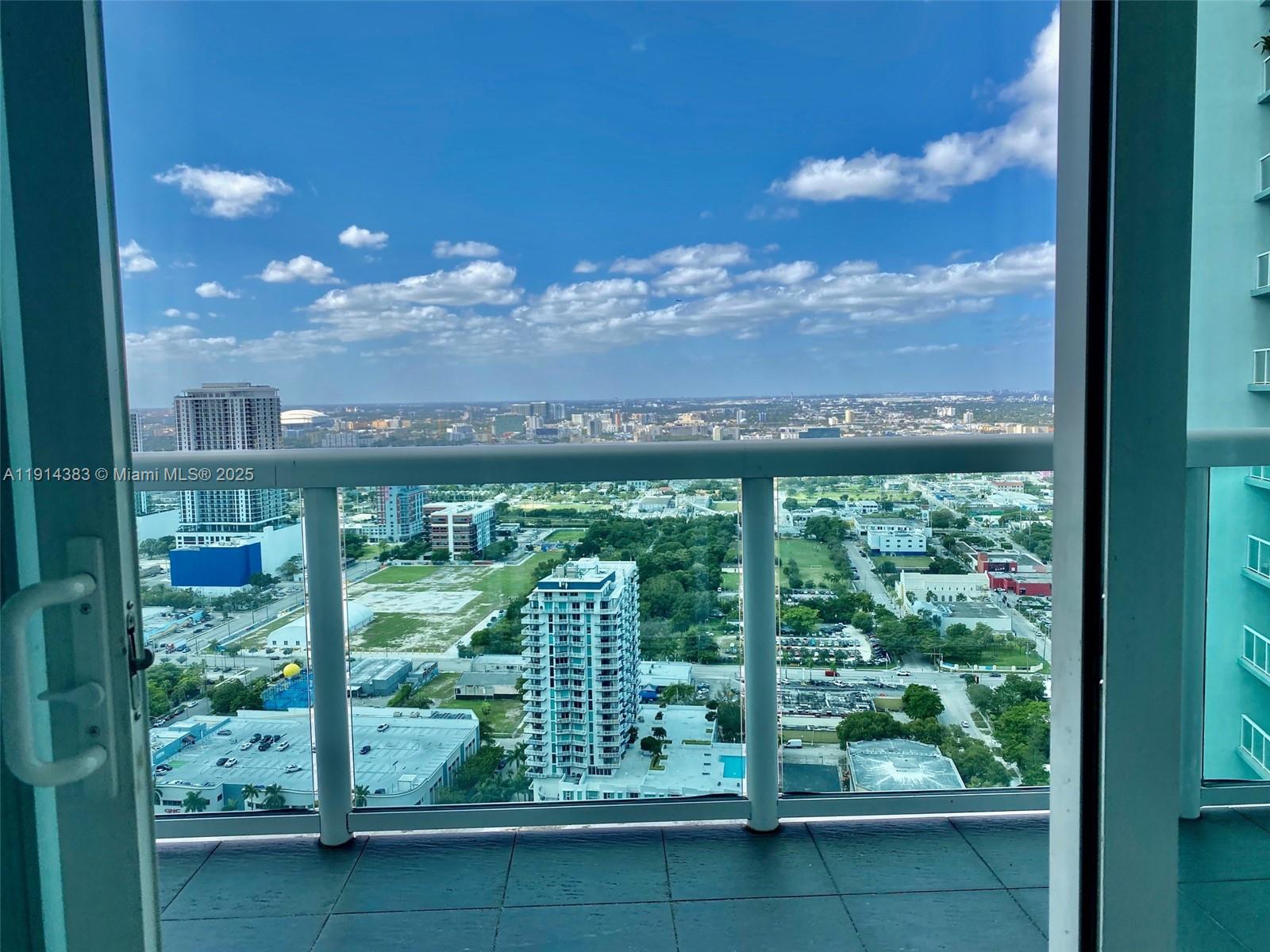Miami FL 33132 - A11914383