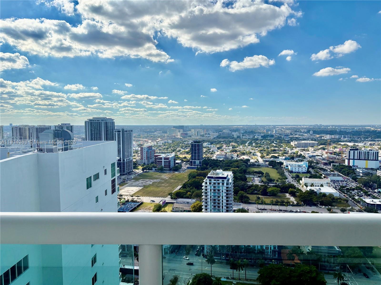 Miami FL 33132 - A11914383