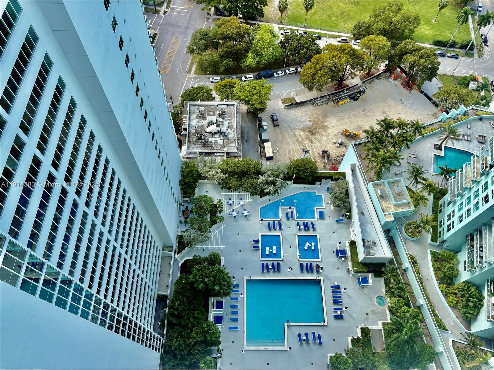 Miami FL 33132 - A11914383