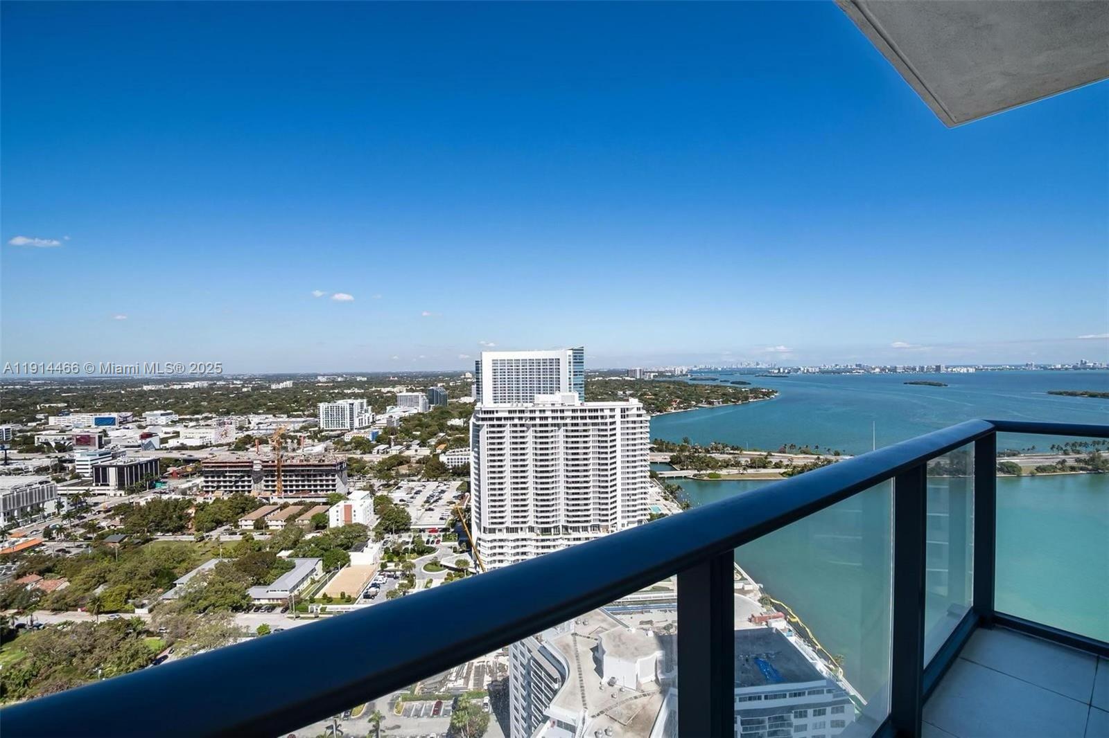 650 NE 32nd St #3408, Miami FL 33137