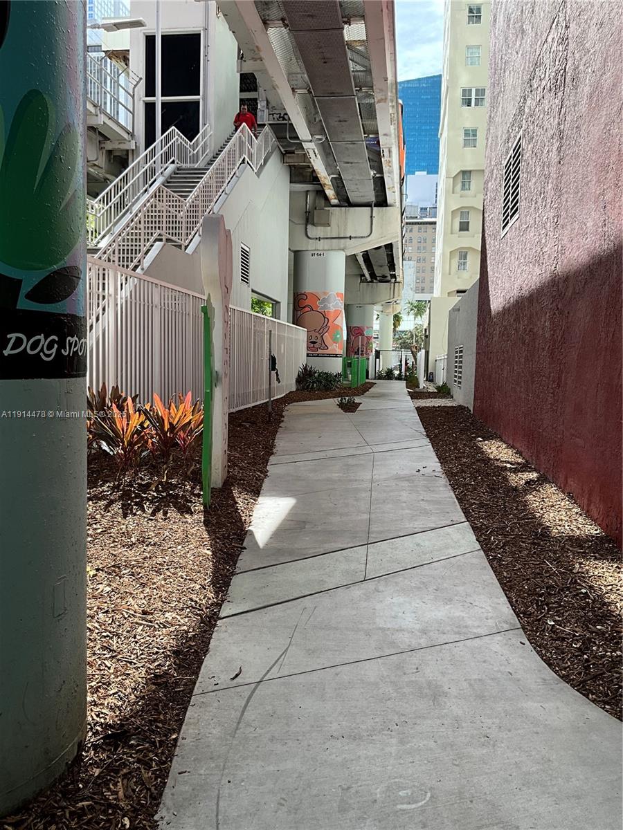 133 NE 2nd Ave #1911, Miami FL 33132