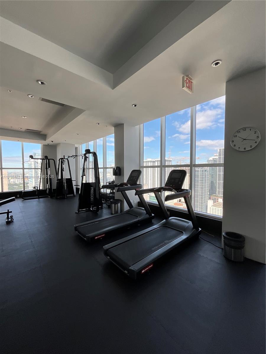 133 NE 2nd Ave #1911, Miami FL 33132
