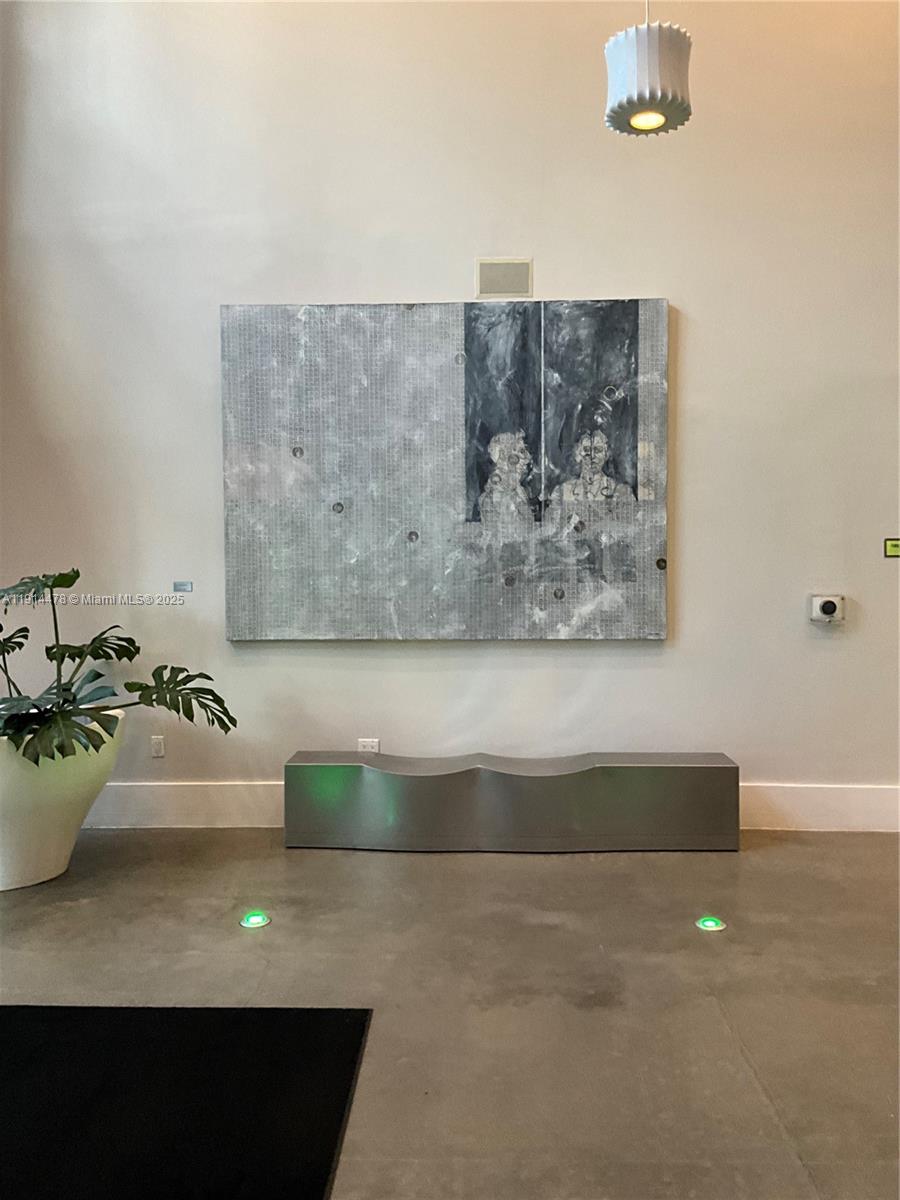133 NE 2nd Ave #1911, Miami FL 33132