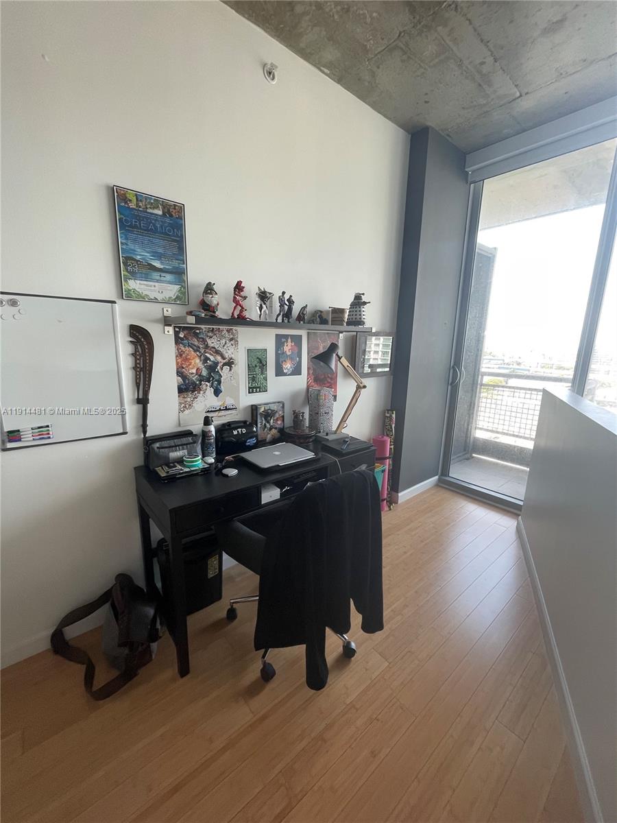 690 SW 1st Ct #1513, Miami FL 33130