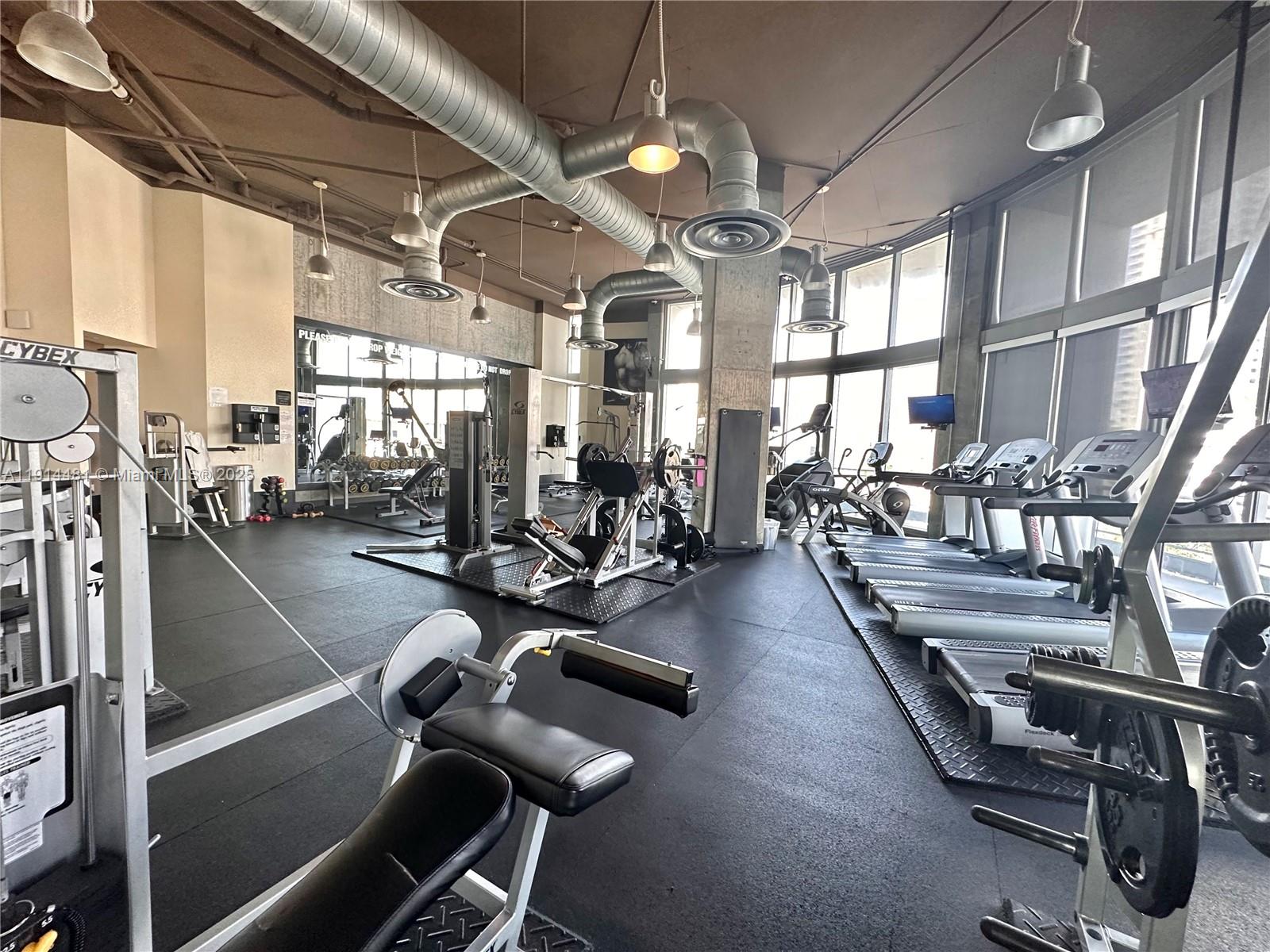 690 SW 1st Ct #1513, Miami FL 33130