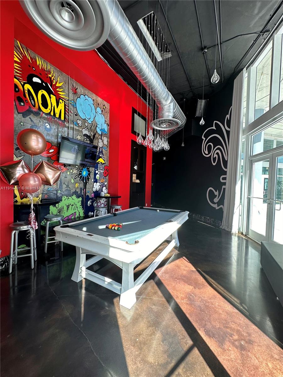 690 SW 1st Ct #1513, Miami FL 33130