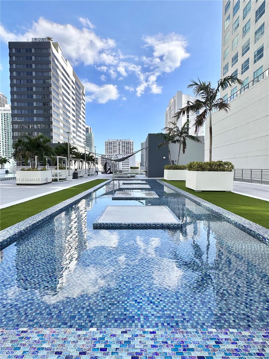 690 SW 1st Ct #1513, Miami FL 33130
