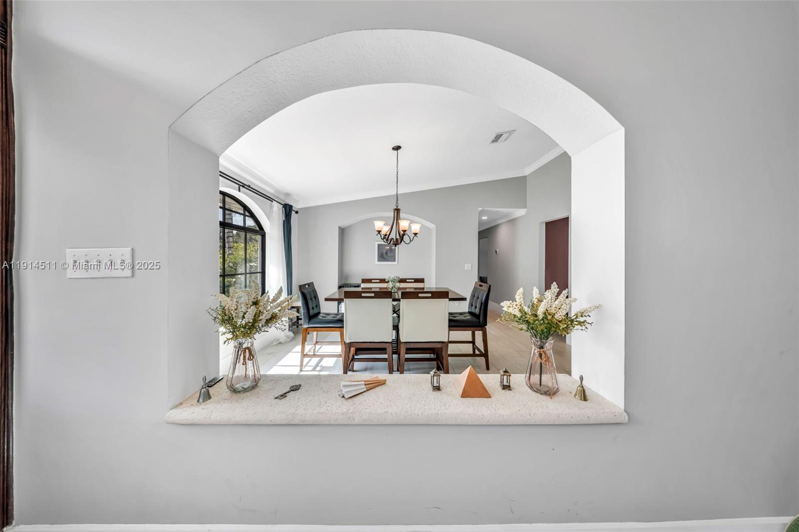 10195 NW 26th St, Doral FL 33172