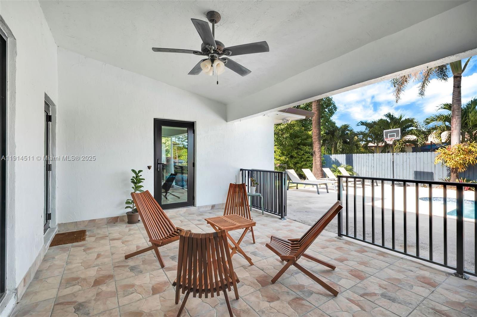 10195 NW 26th St, Doral FL 33172