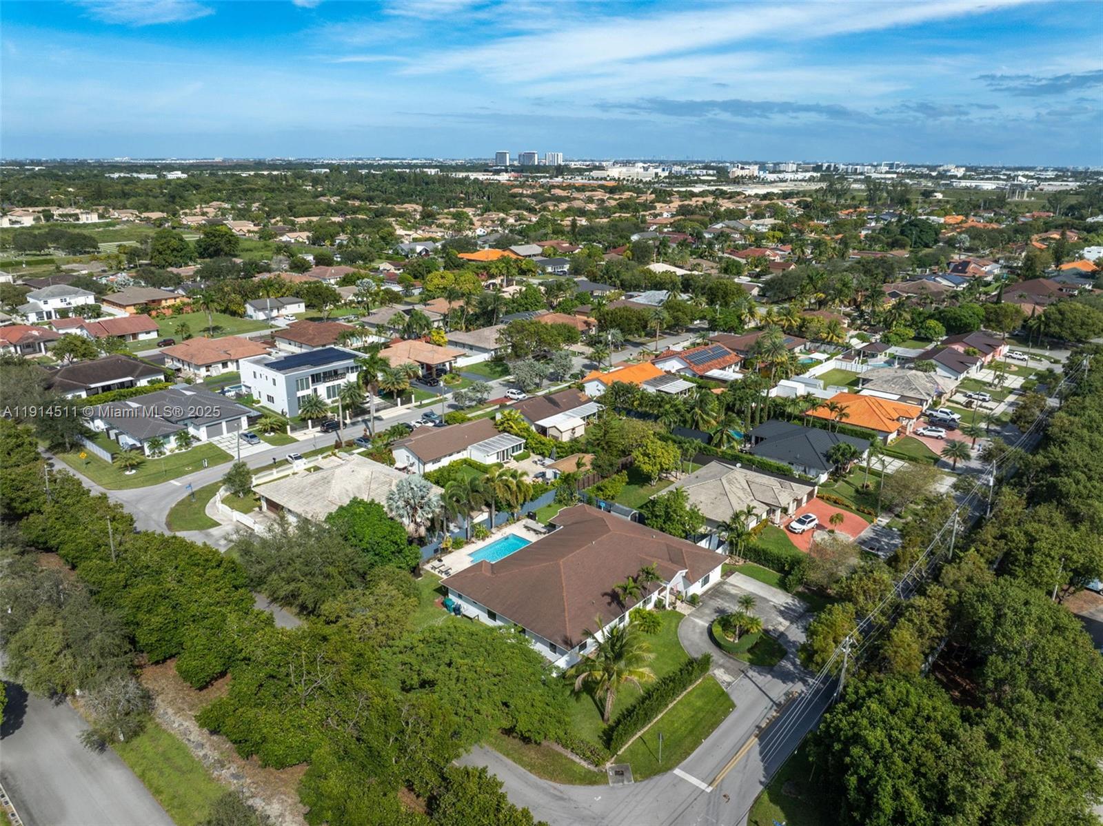 10195 NW 26th St, Doral FL 33172