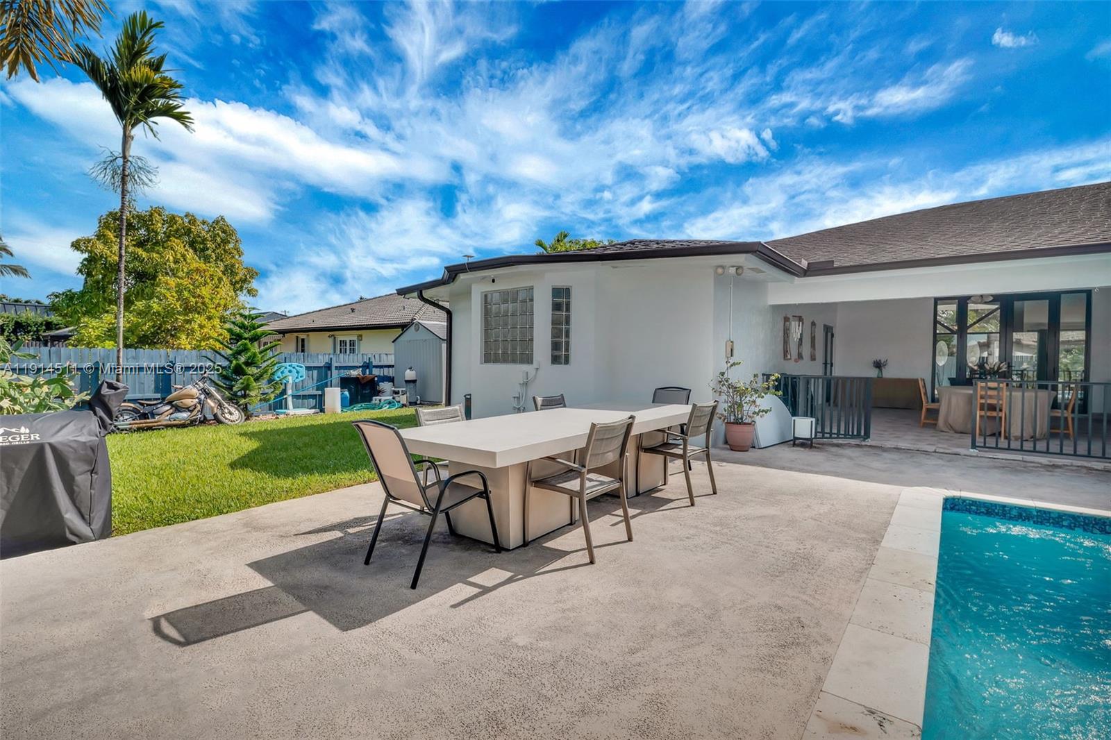 10195 NW 26th St, Doral FL 33172