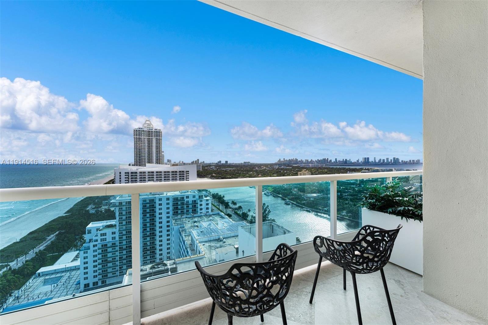 5025 Collins Ave #PH-1, Miami Beach FL 33140