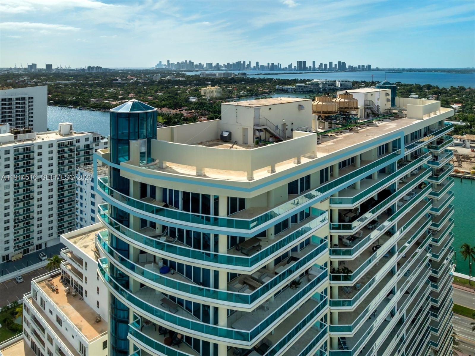5025 Collins Ave #PH-1, Miami Beach FL 33140