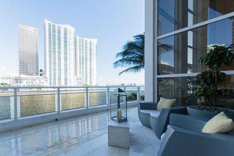 901 Brickell Key Blvd #906, Miami FL 33131